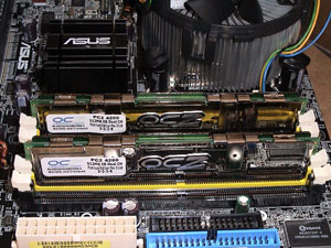 OCZ PC2-4200 Rev.2 and ASUS P5AD2-E